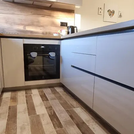 Kate's Place * בורגאס