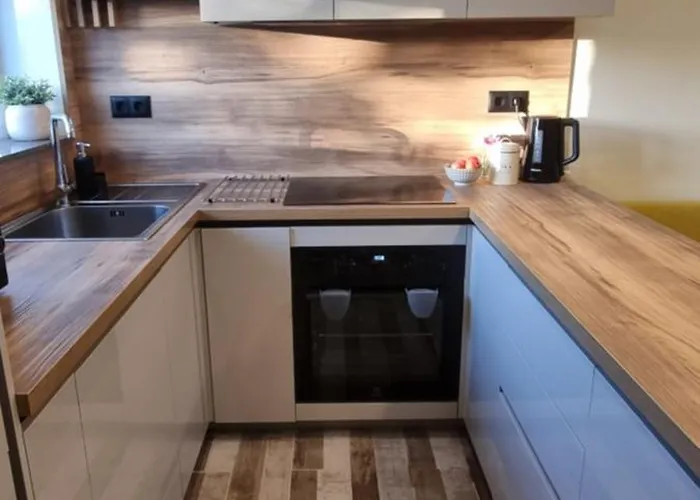 Апартамент Kate's Place *