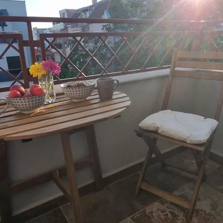 Kate's Place Апартаменти