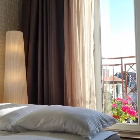 Kate's Place Апартаменти *