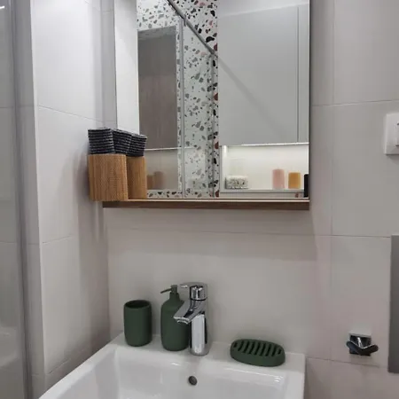 Kate's Place Апартаменти *