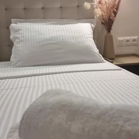 Kate's Place Burgas